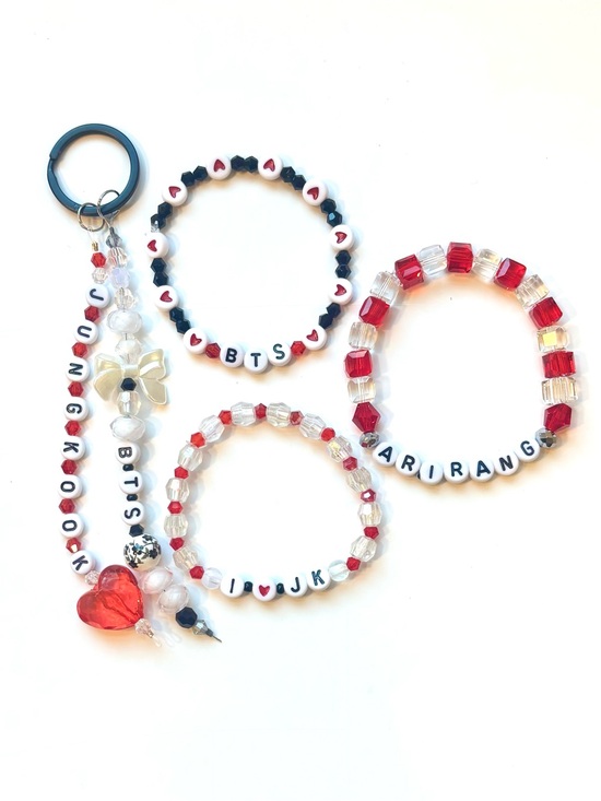 Bts Jewelry - (4pcs) BTS JUNGKOOK BIAS BTS BRACELET KEYCHAIN BUNDLE